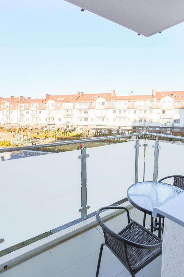 Apartamenty Swinoujscie - Kwartal Rozy Wiatrow II Kültér fotó