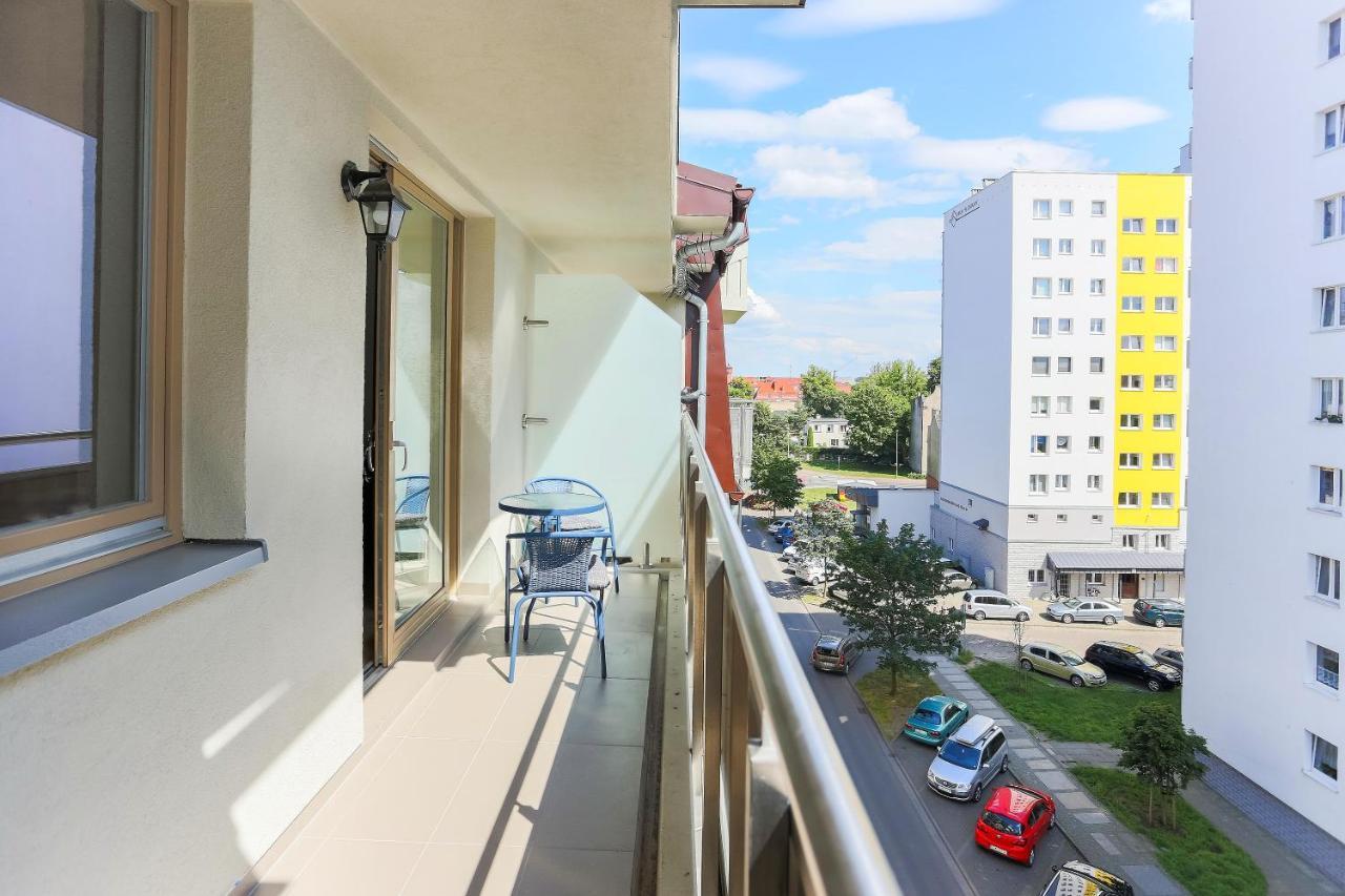 Apartamenty Swinoujscie - Kwartal Rozy Wiatrow II Kültér fotó